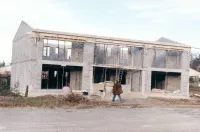immeuble 04700
